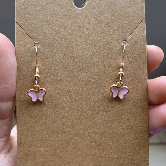 small pink butterfly earrings!(: - Picture 2 of 4
